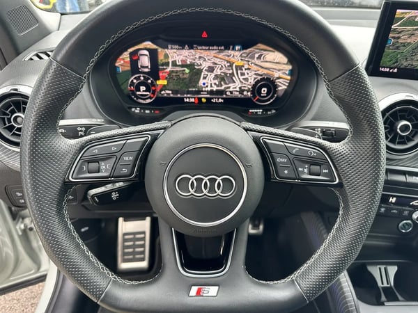Photo de la voiture AUDI Q2 30 TDI 116 S tronic 7 Advanced + S LINE