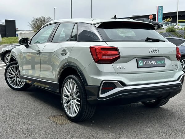 Photo de la voiture AUDI Q2 30 TDI 116 S tronic 7 Advanced + S LINE