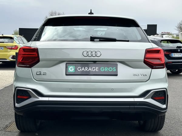 Photo de la voiture AUDI Q2 30 TDI 116 S tronic 7 Advanced + S LINE