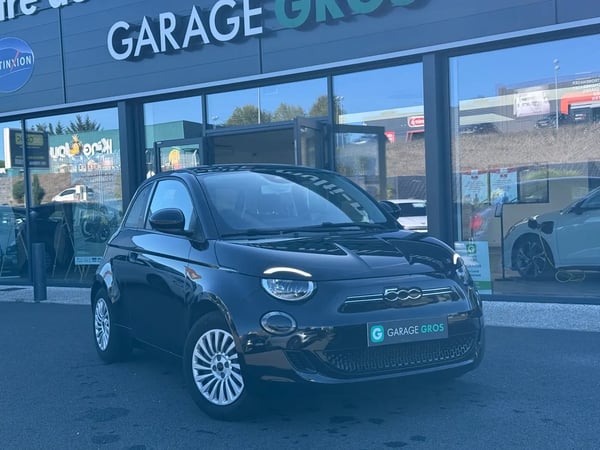 Photo de présentation de la voiture FIAT 500e BERLINE 500 e 118 ch Nouvelle 500
