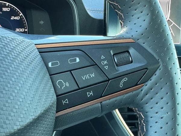 Photo de la voiture CUPRA FORMENTOR 1.5 TSI 150 ch V