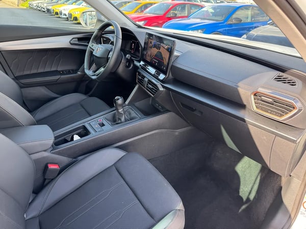 Photo de la voiture CUPRA FORMENTOR 1.5 TSI 150 ch V