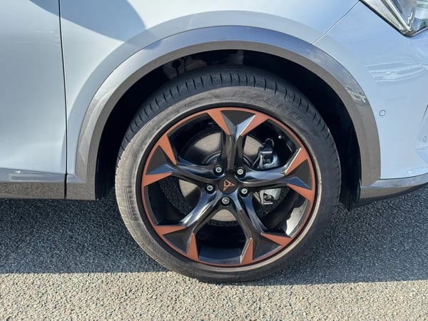 Photo de la voiture CUPRA FORMENTOR 1.5 TSI 150 ch V