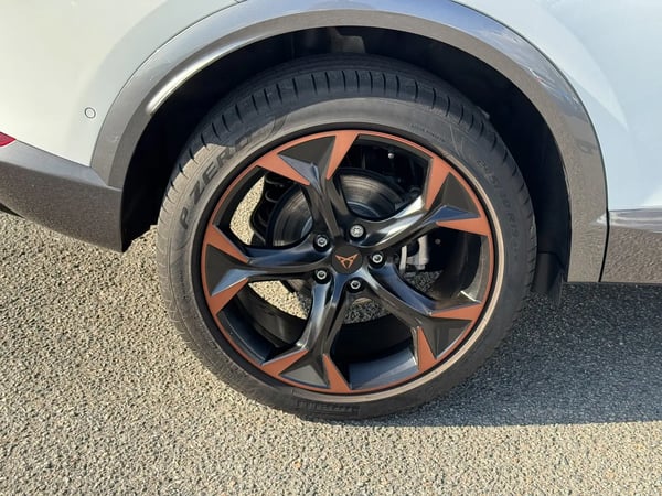 Photo de la voiture CUPRA FORMENTOR 1.5 TSI 150 ch V