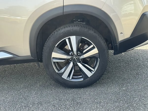 Photo de la voiture NISSAN X-TRAIL e-POWER 204 ch Tekna