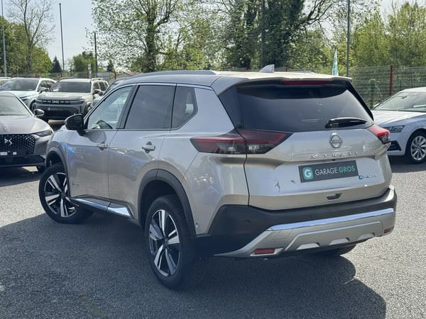Photo de la voiture NISSAN X-TRAIL e-POWER 204 ch Tekna
