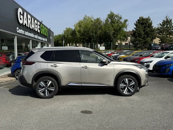 Photo de la voiture NISSAN X-TRAIL e-POWER 204 ch Tekna