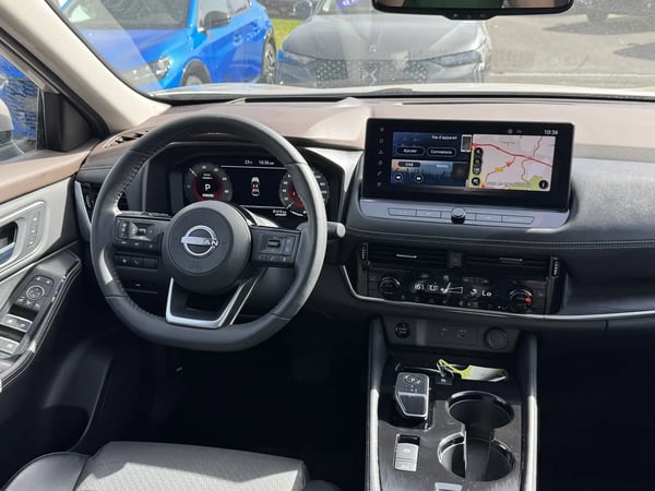 Photo de la voiture NISSAN X-TRAIL e-POWER 204 ch Tekna