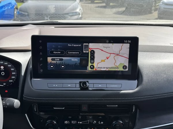 Photo de la voiture NISSAN X-TRAIL e-POWER 204 ch Tekna