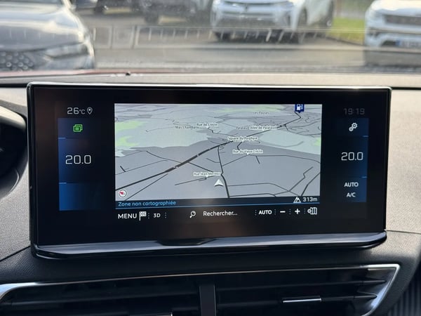 Photo de la voiture PEUGEOT 5008 BlueHDi 130ch S&S EAT8 Allure