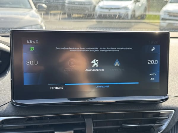 Photo de la voiture PEUGEOT 5008 BlueHDi 130ch S&S EAT8 Allure