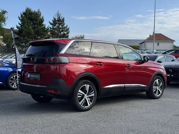 Photo de la voiture PEUGEOT 5008 BlueHDi 130ch S&S EAT8 Allure