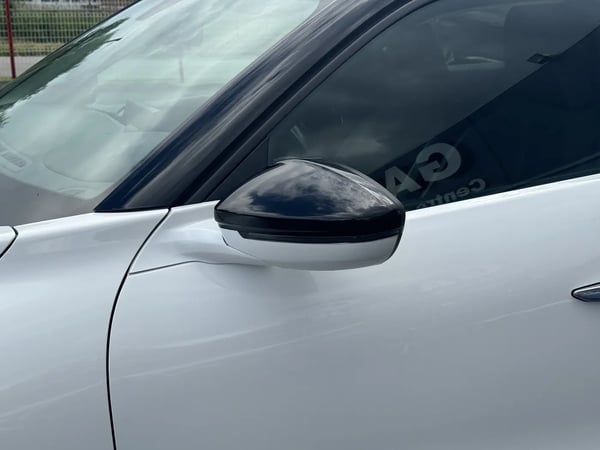 Photo de la voiture DS DS3 CROSSBACK BlueHDi 100 BVM6 So Chic