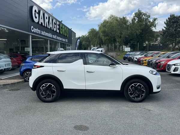 Photo de la voiture DS DS3 CROSSBACK BlueHDi 100 BVM6 So Chic
