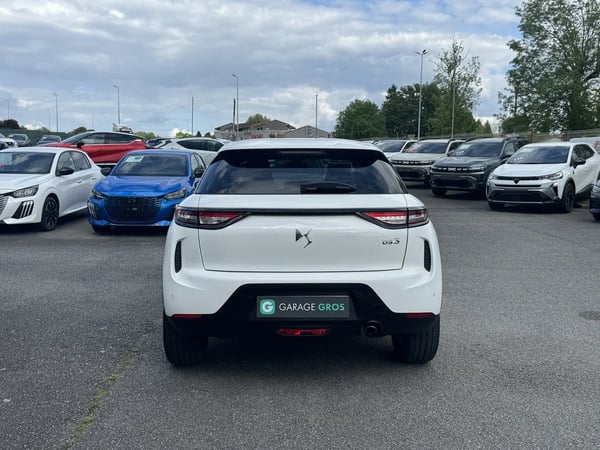 Photo de la voiture DS DS3 CROSSBACK BlueHDi 100 BVM6 So Chic