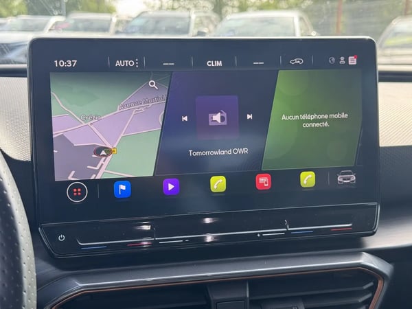 Photo de la voiture CUPRA LEON SPORTSTOURER 1.5 eTSI 150 ch DSG7 V