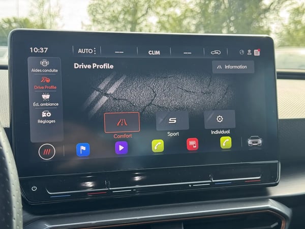 Photo de la voiture CUPRA LEON SPORTSTOURER 1.5 eTSI 150 ch DSG7 V