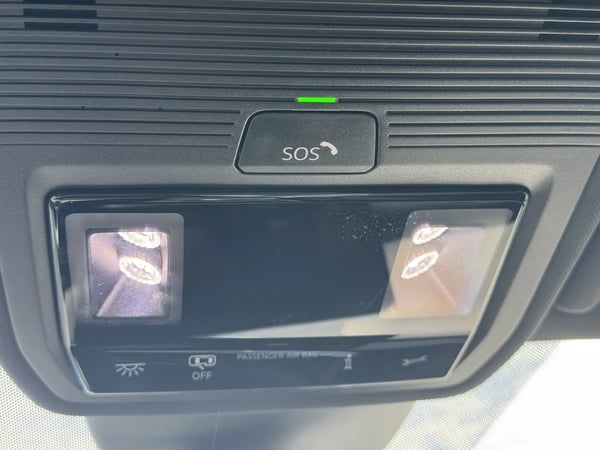 Photo de la voiture CUPRA LEON SPORTSTOURER 1.5 eTSI 150 ch DSG7 V
