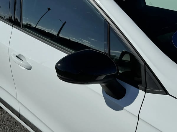 Photo de la voiture RENAULT CLIO V TCe 90 GSR2 Techno