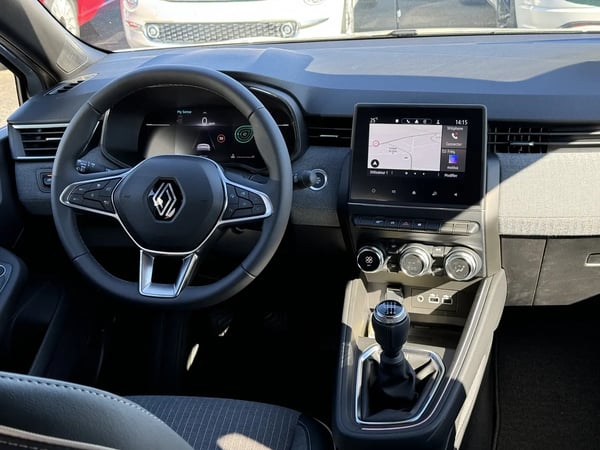 Photo de la voiture RENAULT CLIO V TCe 90 GSR2 Techno