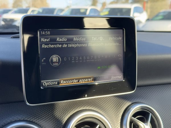 Photo de la voiture MERCEDES CLASSE A 180 d 7G-DCT Inspiration