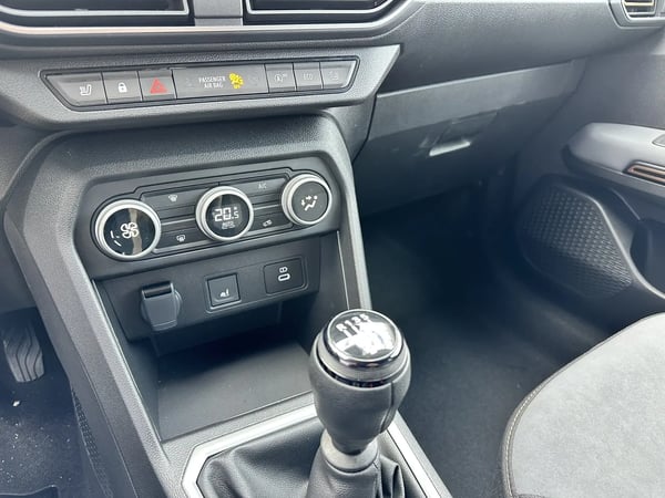 Photo de la voiture DACIA JOGGER Jogger 1.0 ECO-G 100ch Extreme+ 7 places BLC