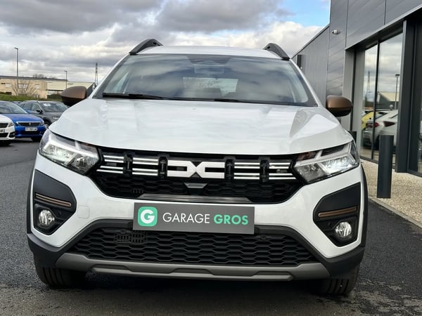 Photo de la voiture DACIA JOGGER Jogger 1.0 ECO-G 100ch Extreme+ 7 places BLC