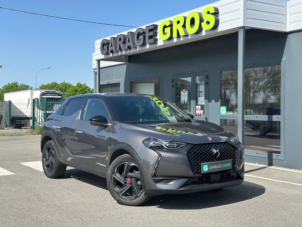 Photo de présentation de la voiture DS DS 3 CROSSBACK DS3 Crossback BlueHDi 130 EAT8 Performance Line+