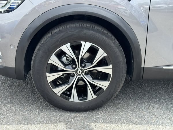 Photo de la voiture RENAULT CAPTUR TCe 90 Techno