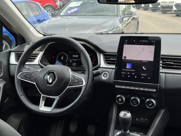 Photo de la voiture RENAULT CAPTUR TCe 90 Techno