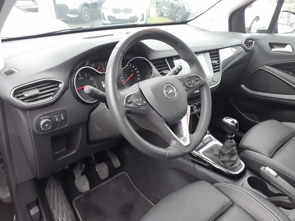 Photo de la voiture OPEL CROSSLAND 1.2 Turbo 130 ch BVM6 Elegance