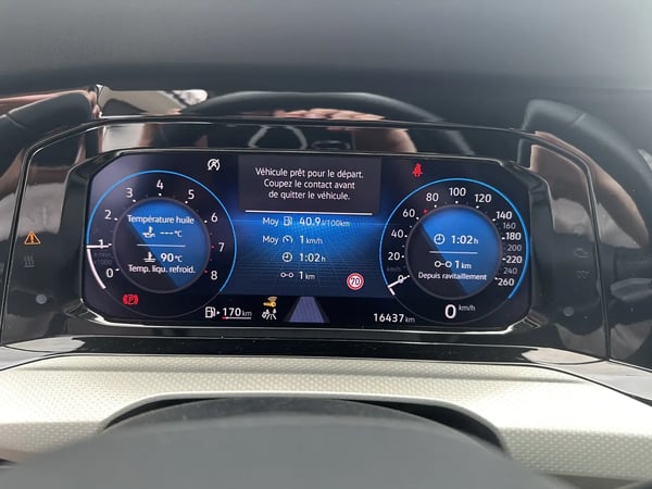 Photo de la voiture VOLKSWAGEN GOLF 1.5 TSI 150  BVM6 Active - 5P