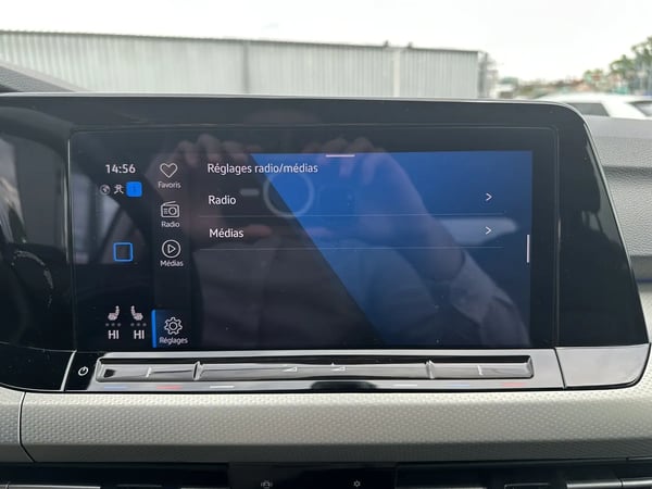 Photo de la voiture VOLKSWAGEN GOLF 1.5 TSI 150  BVM6 Active - 5P