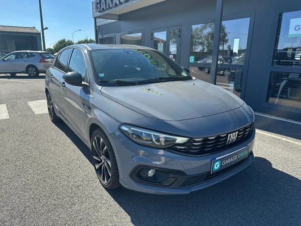 Photo de présentation de la voiture FIAT TIPO 5 PORTES MY21 1.6 Multijet 130 ch S&S Sport