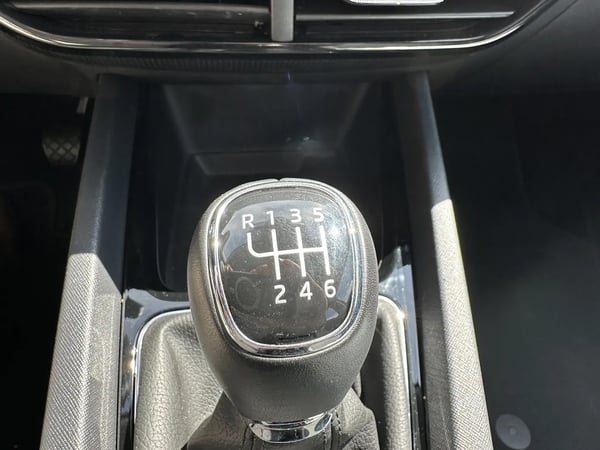 Photo de la voiture SKODA OCTAVIA COMBI 2.0 TDI 116 ch Business