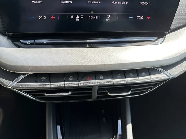 Photo de la voiture SKODA OCTAVIA COMBI 2.0 TDI 116 ch Business