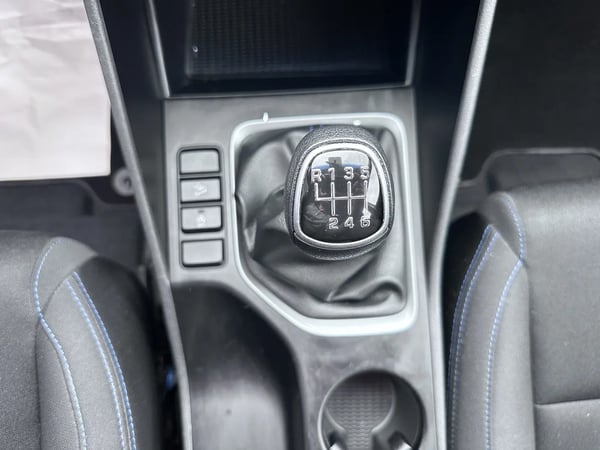 Photo de la voiture HYUNDAI TUCSON 1.7 CRDi 115 2WD Initia