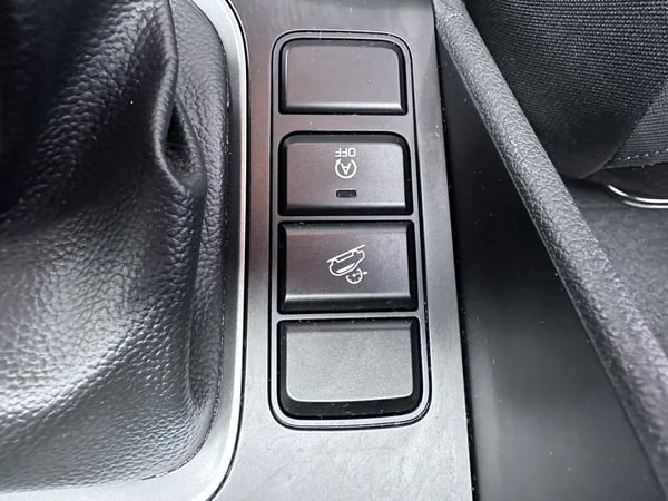 Photo de la voiture HYUNDAI TUCSON 1.7 CRDi 115 2WD Initia