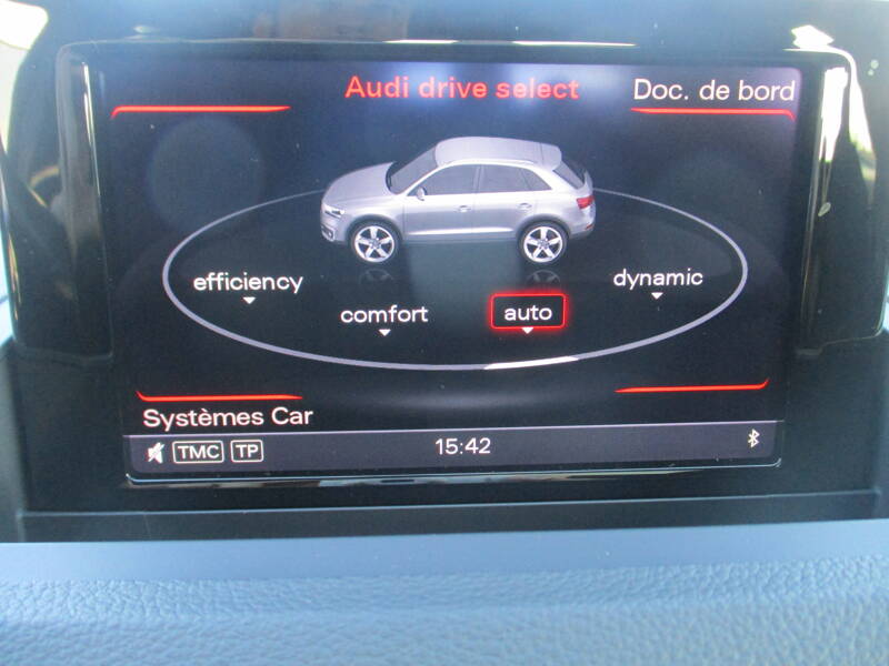 Photo de la voiture AUDI Q3 1.4 TFSI COD 150 ch S tronic 6 S line