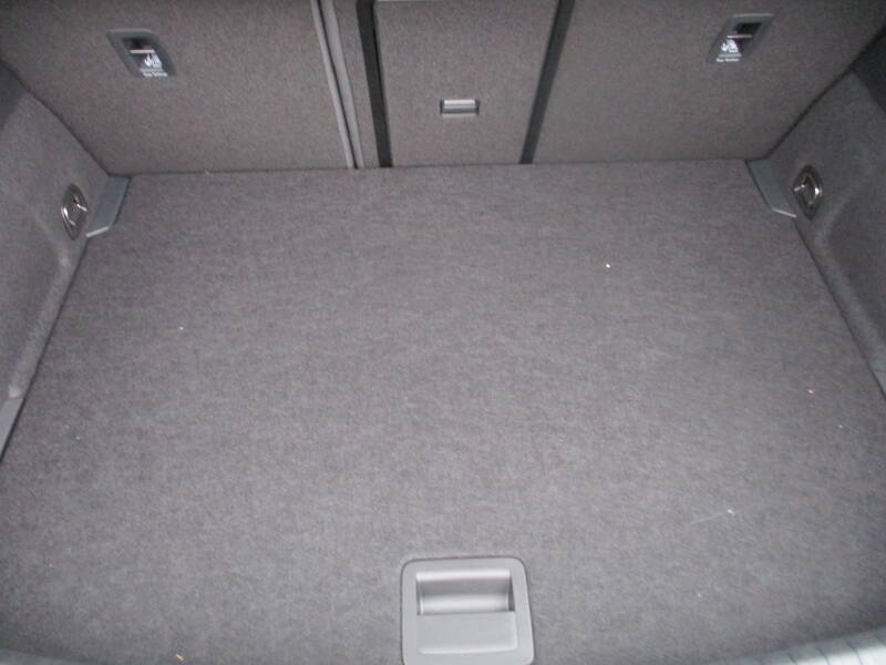 Photo de la voiture SEAT LEON 2.0 TDI 150 DSG7 FR