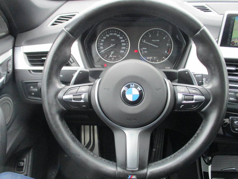 Photo de la voiture BMW X1 F48 xDrive 20d 190 ch BVA8 M Sport