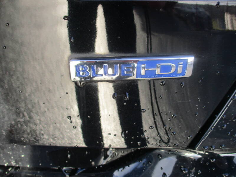 Photo de la voiture PEUGEOT 308 1.6 BlueHDi 120ch S&S BVM6 Allure