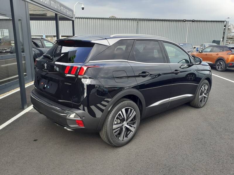 Photo de la voiture PEUGEOT 3008 BlueHDi 130ch S&S EAT8 GT Line