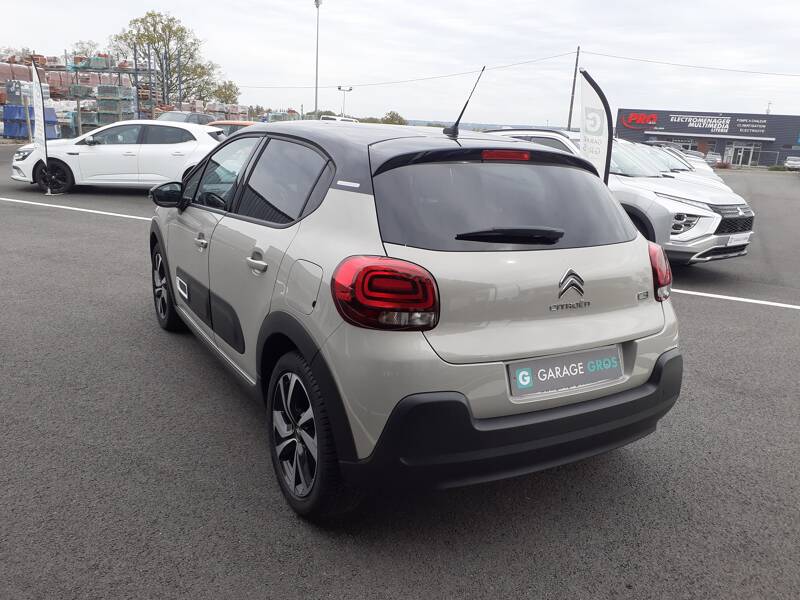 Photo de la voiture CITROEN C3 PureTech 110 S&S EAT6 Shine Pack