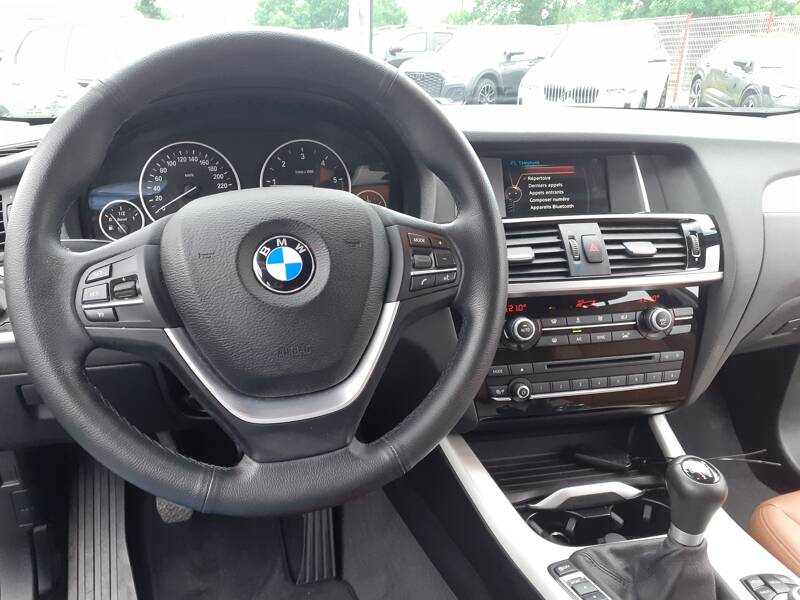 Photo de la voiture BMW X3 F25 LCI xDrive20d 190ch Lounge Plus