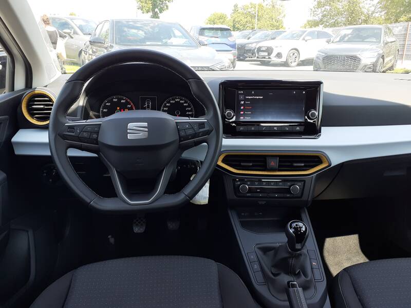 Photo de la voiture SEAT IBIZA 1.0 EcoTSI 110 ch S/S BVM6 Style