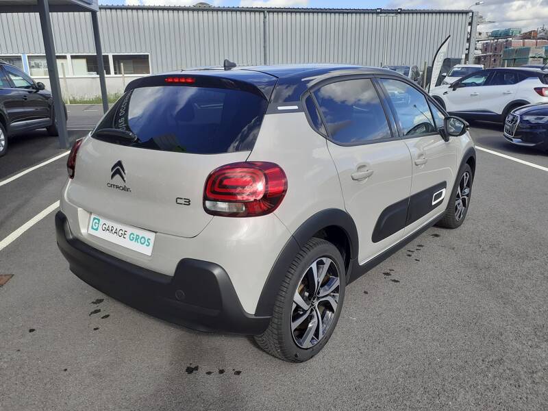 Photo de la voiture CITROEN C3 PureTech 110 S&S EAT6 Shine Pack