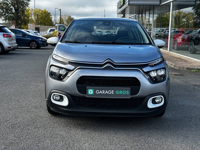 Photo de la voiture CITROEN C3 PureTech 83 S&S BVM5 YOU!