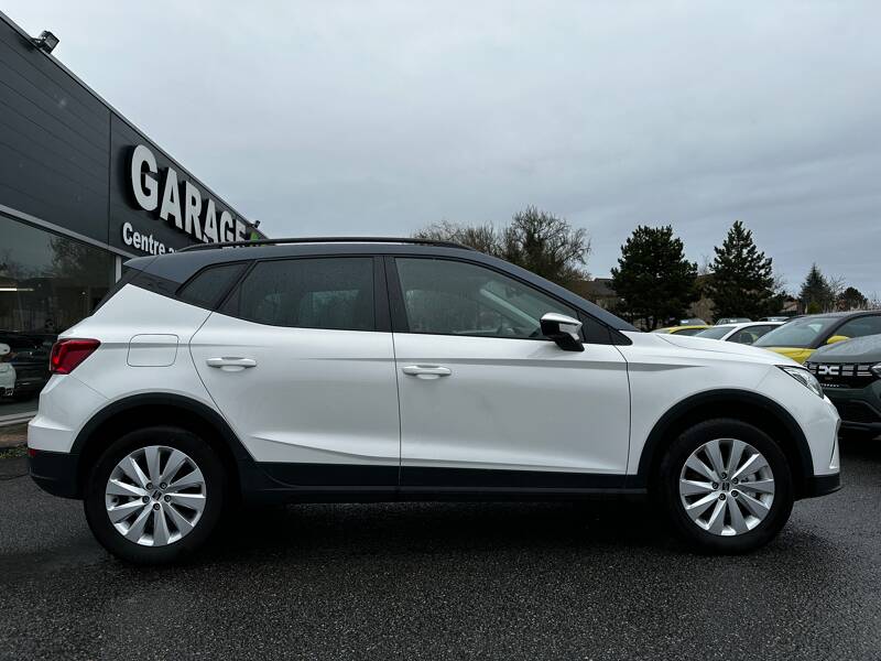 Photo de la voiture SEAT ARONA 1.0 TSI 110 ch Start/Stop BVM6 Style