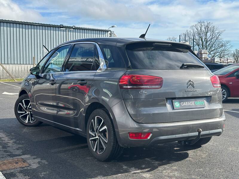 Photo de la voiture CITROEN C4 PICASSO PureTech 130 S&S Feel